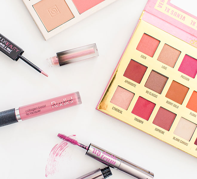 How to Wear Pink Eye Makeup